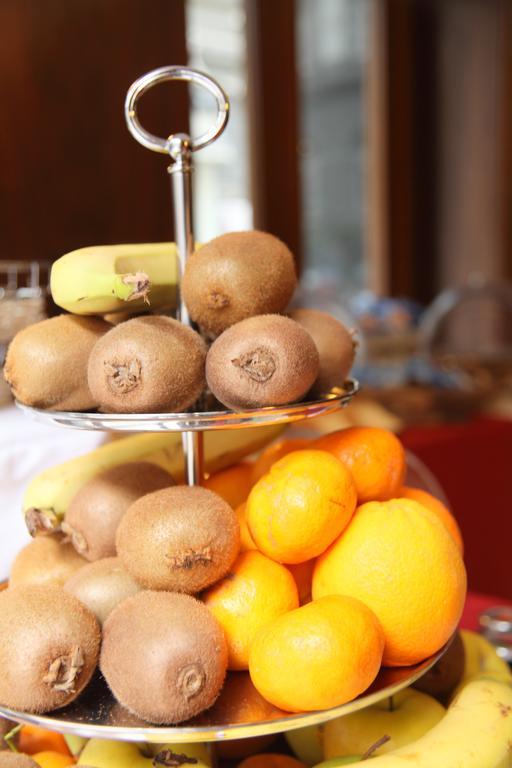 Hotel Naples 4*