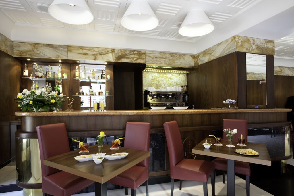 Hotel Naples Hotel 4*